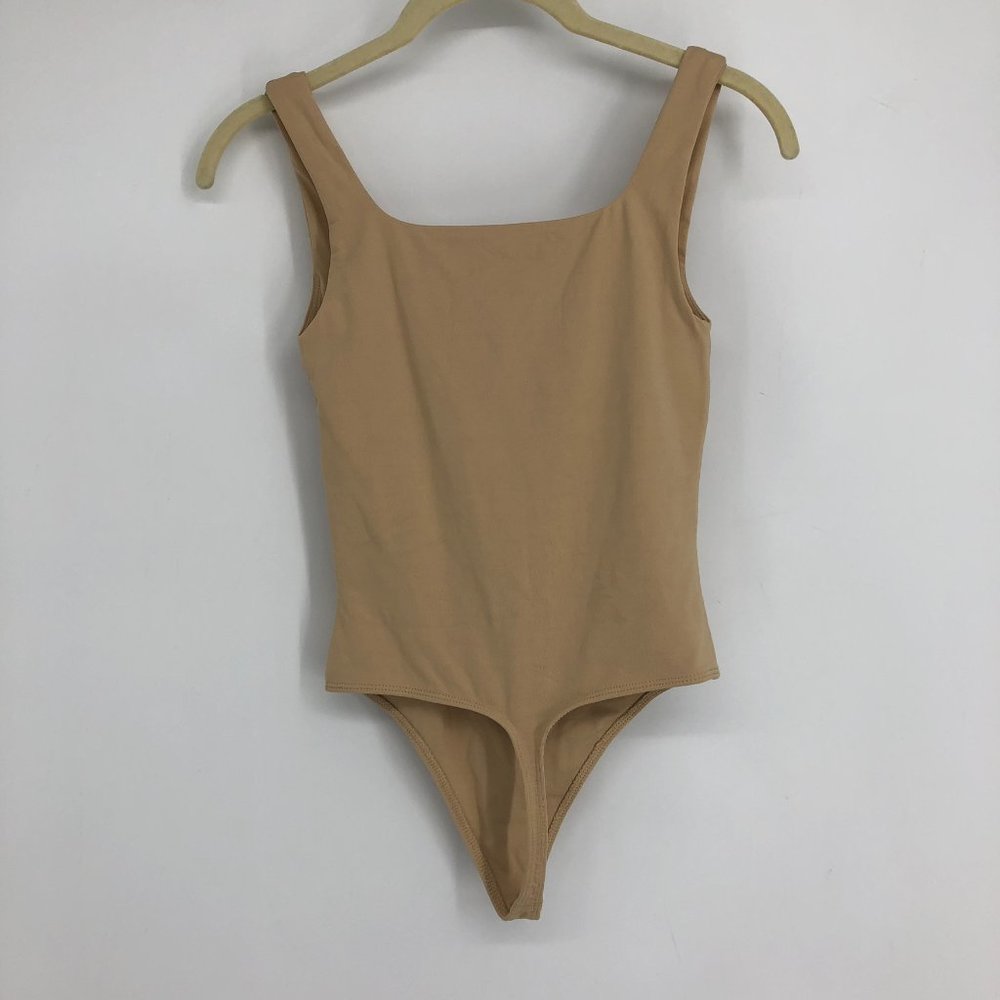 Aritzia Babaton Beige Contour rib square-neck thong bodysuit size XS - Picture 4 of 14